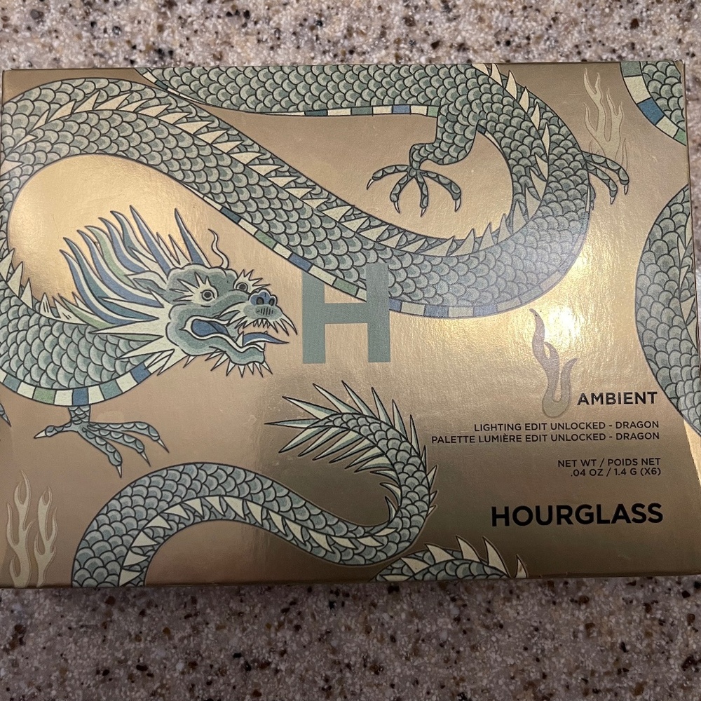 Hourglass Ambient Lighting Palette - Brand New